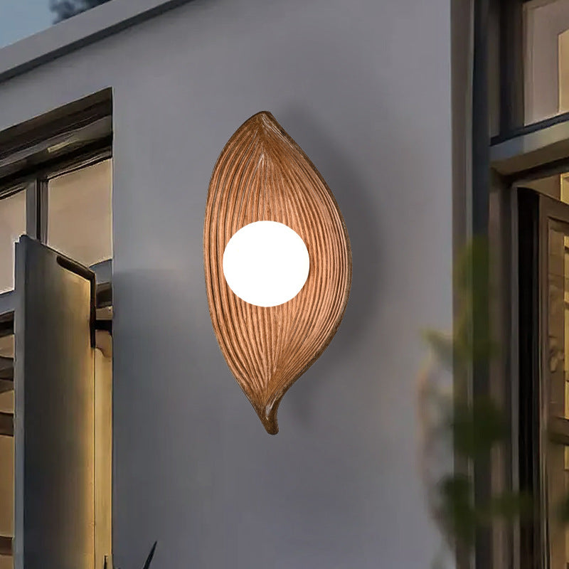 Leaf Wall Lamp