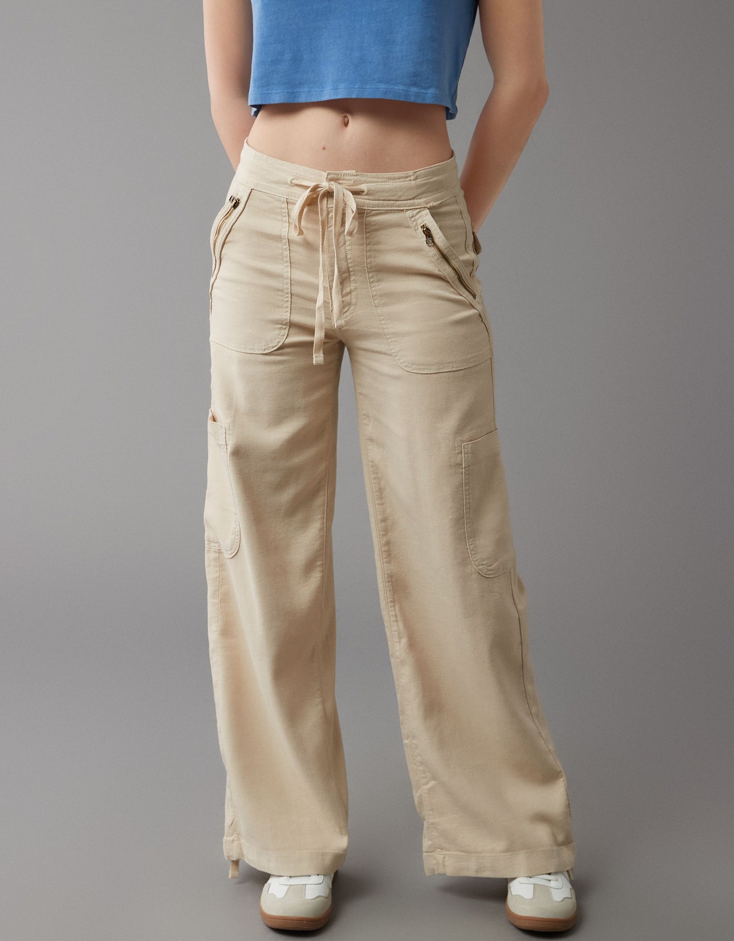 Linen-Blend Wide-Leg Cargo Pant